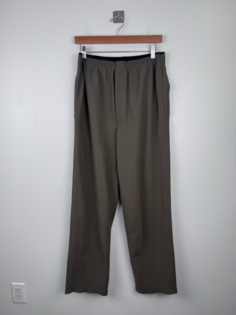 GR10K Men Elastic Waist Pull On Pant Size‎ Medium